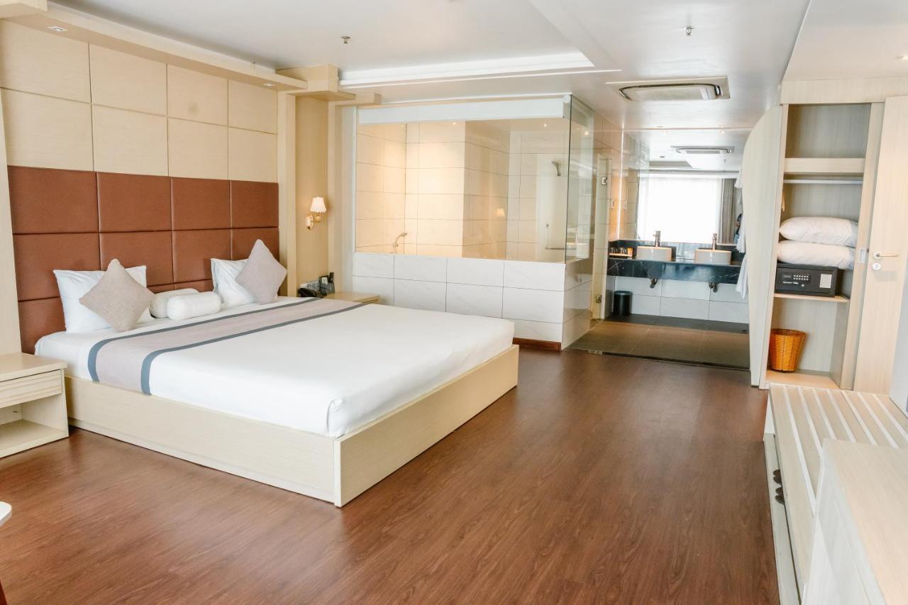 Holiday One Can Tho Hotel Экстерьер фото